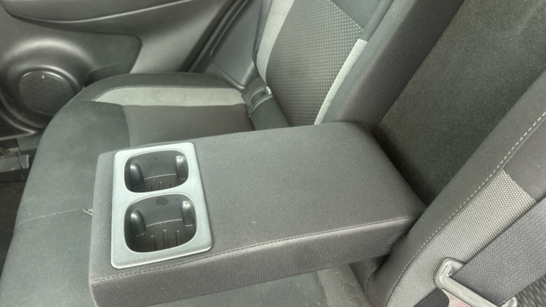 Nissan Qashqai 1.5 dCi N-Connecta 5dr Diesel Hatchback